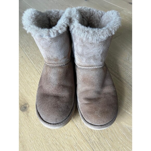 UGG Mini Bailey Bow II Boot size 5 - Picture 2 of 6